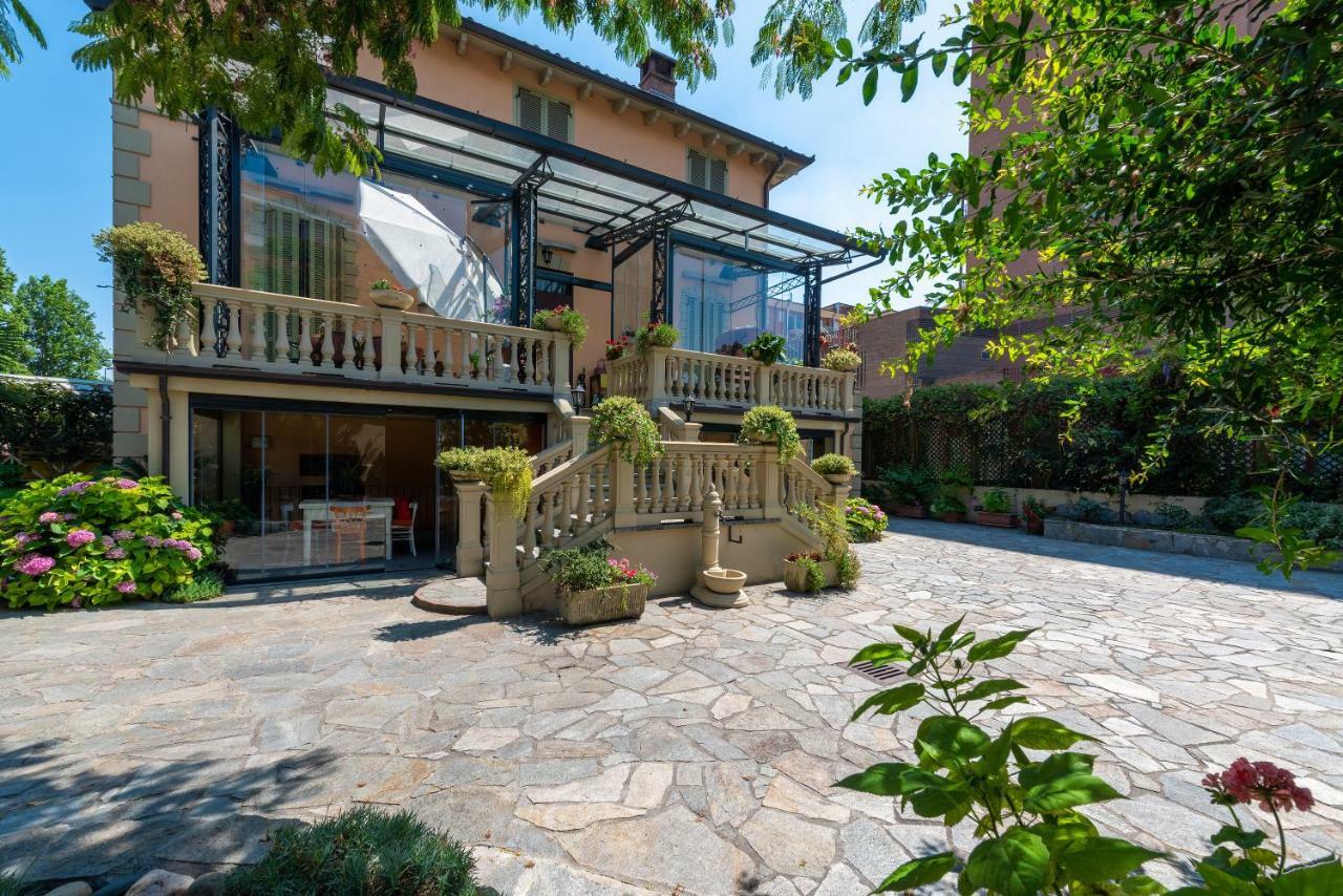 梅里住宿加早餐旅馆 卡萨莱蒙费拉托 外观 照片